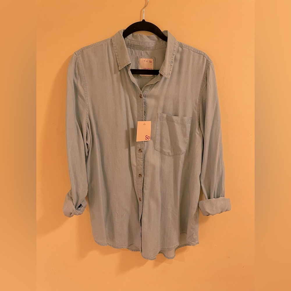 Button down blue shirt